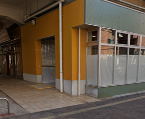 【妙典駅徒歩1分 1F 高架下角地の路面店舗物件(34400)【飲食可】】