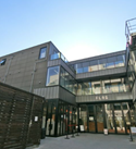 【明治神宮前駅徒歩5分 1F ガラス張りの外観!スイーツ専門店の居抜き店舗物件(35098)【軽飲食可】