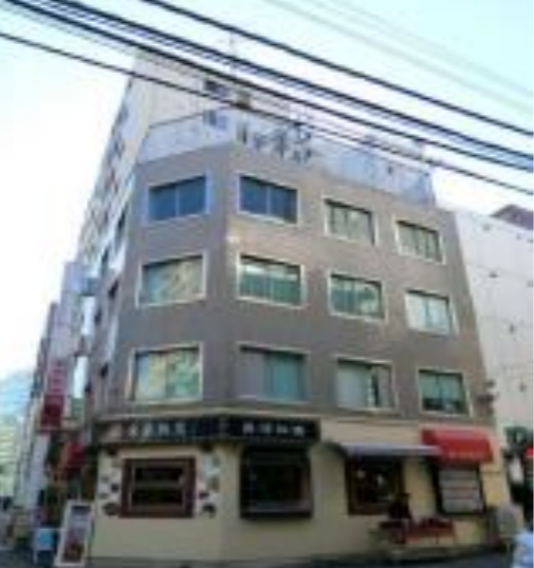 【日本橋駅徒歩5分 B1F 複数路線利用可能!バルの居抜き店舗物件(35270)【重飲食可】】