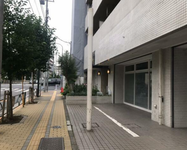【両国駅 徒歩6分 1F 路面!蔵前橋通り沿い路面店舗物件【飲食不可】】