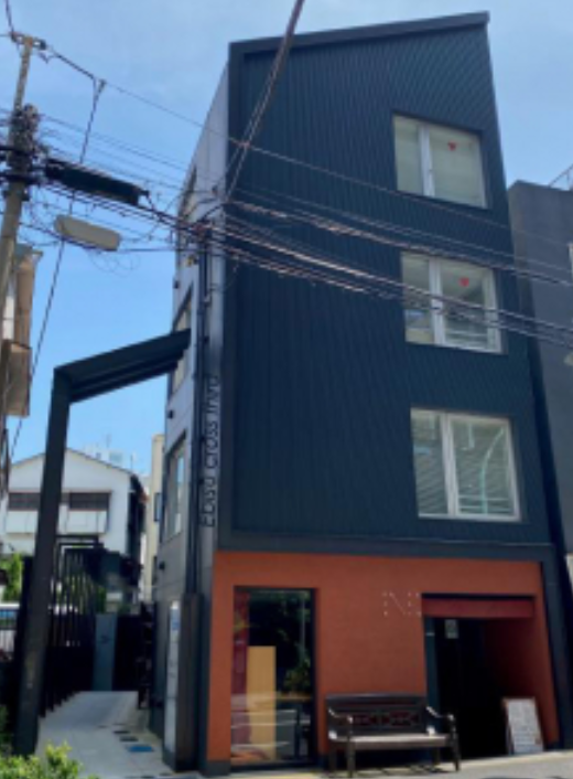 【恵比寿駅 徒歩8分 1F 路面!新橋通り沿い現況事務所仕様の店舗物件【飲食不可】】