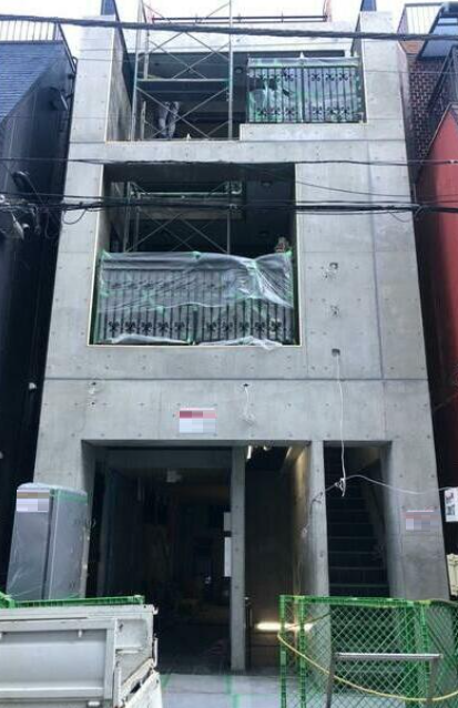 【中野駅 徒歩5分 1F ふれあいロード沿いの路面店舗物件【飲食可】】