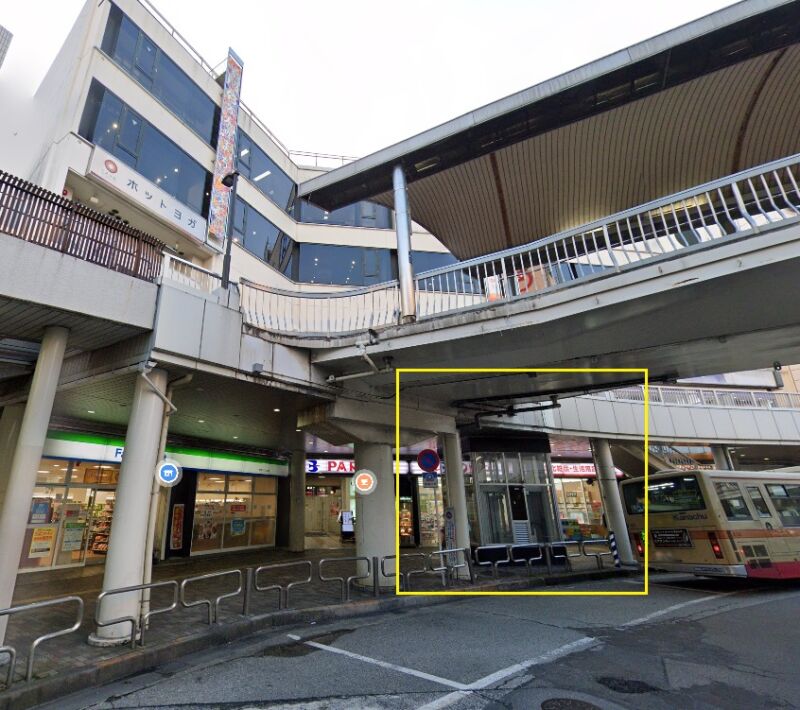 【町田駅 徒歩1分 駅至近!店舗物件 【軽飲食程度相談】】