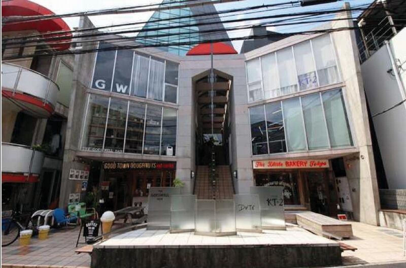 【明治神宮前〈原宿〉駅 徒歩5分 スケルトン物件 【業種相談】】