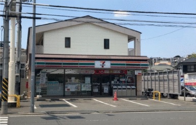 【二俣川駅 徒歩8分(構造:鉄骨ストレート葺)】