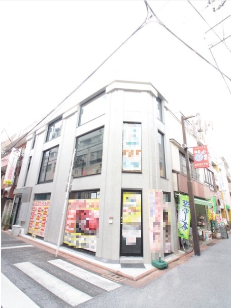 【大岡山駅 徒歩5分 商店街沿い角地に立地!】