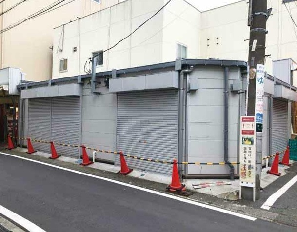 【大船駅 徒歩3分 駅至近!角地の路面店舗物件 【軽飲食程度相談】】